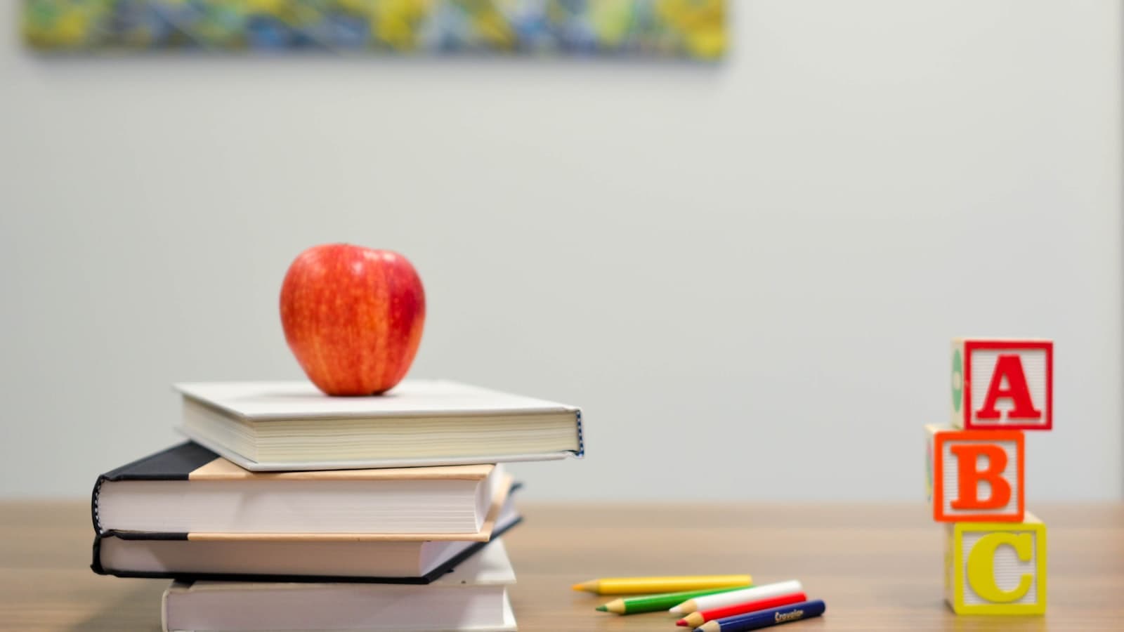 An online session setup for re-broadcasting webinars 24/7